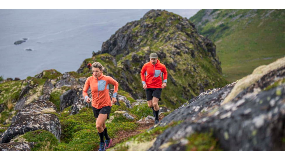 Norrona Senja Warm One Hoody - Mens, Arednalin Red, Small, 5818-23 5630 S