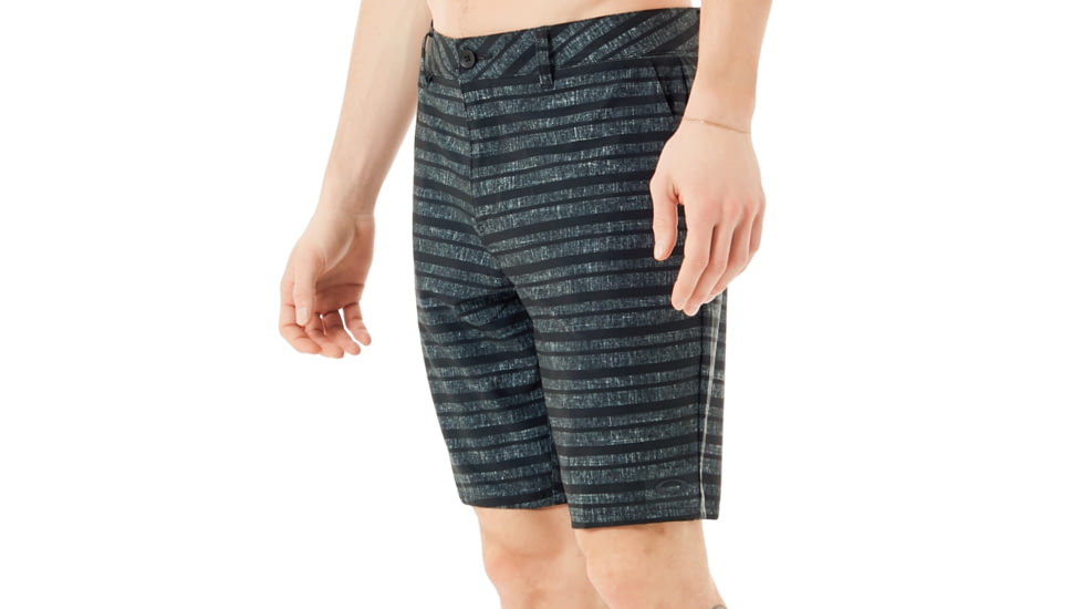 Oakley 21 in Stripes Degrade - Mens, Blackout, 32, 442423-02E-32