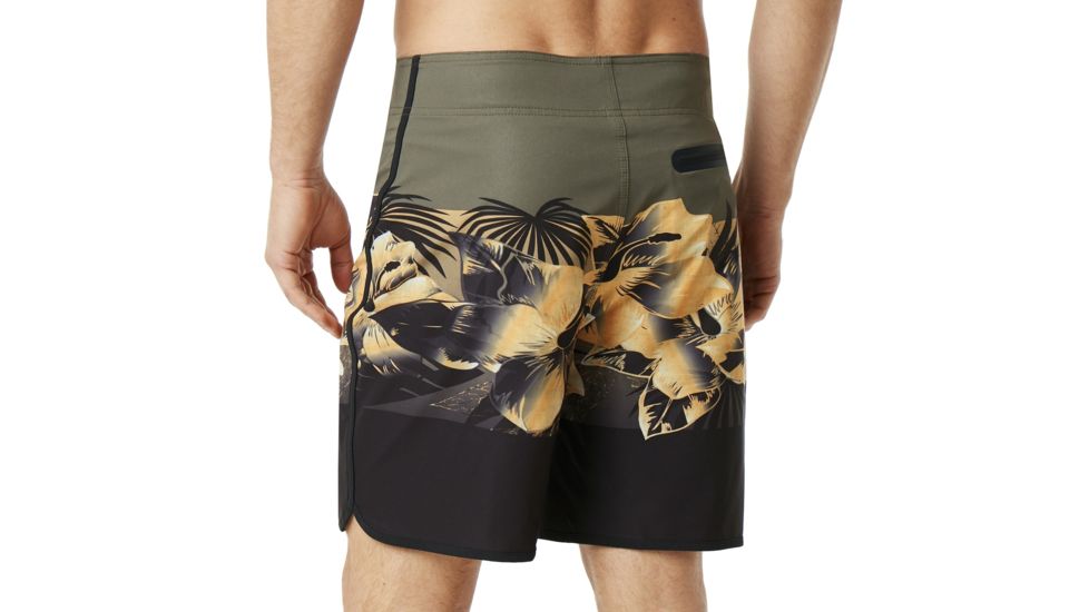 Oakley Flower Block Seamless 19 - Mens, Fire Red, 30 482460-4FR-30