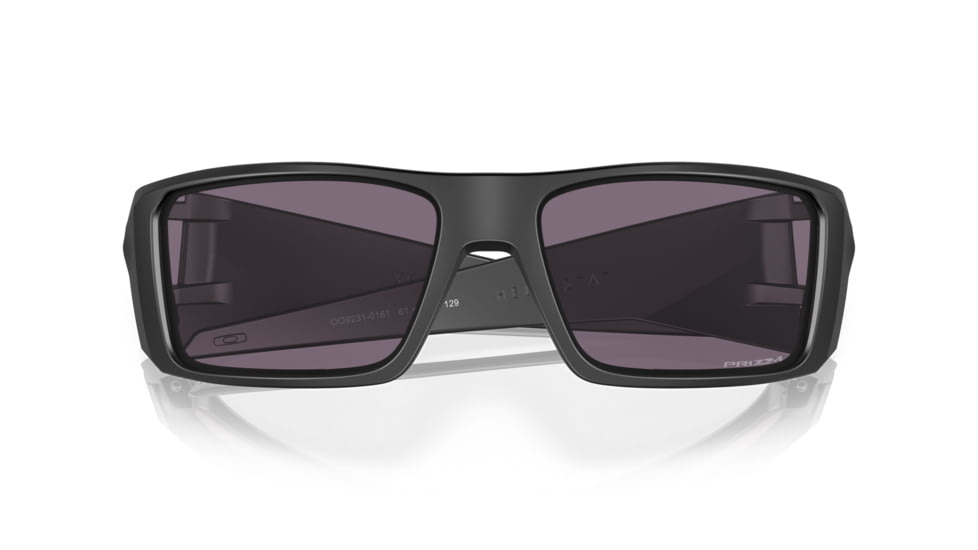 Oakley Heliostat Sunglasses, Matte Black, PRIZM Grey, PRIZM Grey, OO9231-0161