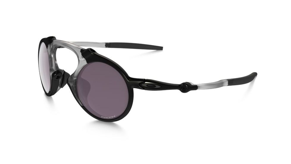 Oakley Madman Sunglasses Dark Carbon Frame, Prizm Daily Polarized Lens-OO6019-05