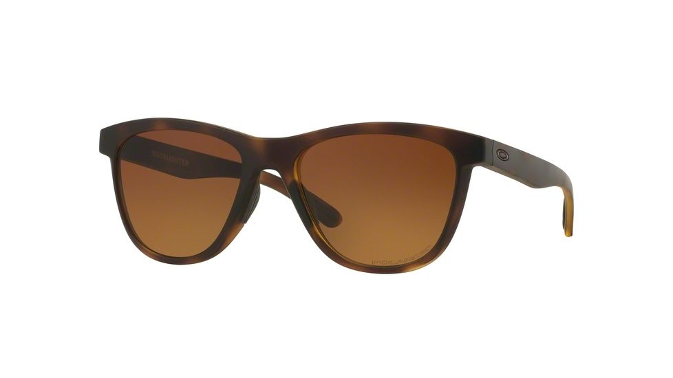 Oakley MOONLIGHTER OO9320 Sunglasses 932004-53 - Brown Tortoise Frame, Brown Gradient Polar Lenses