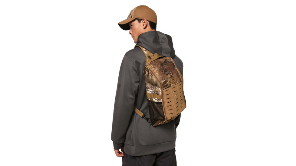 Oakley SI 2.0 Extractor Sling Pack, Kryptek, Universal, FOS901350-9QI-U