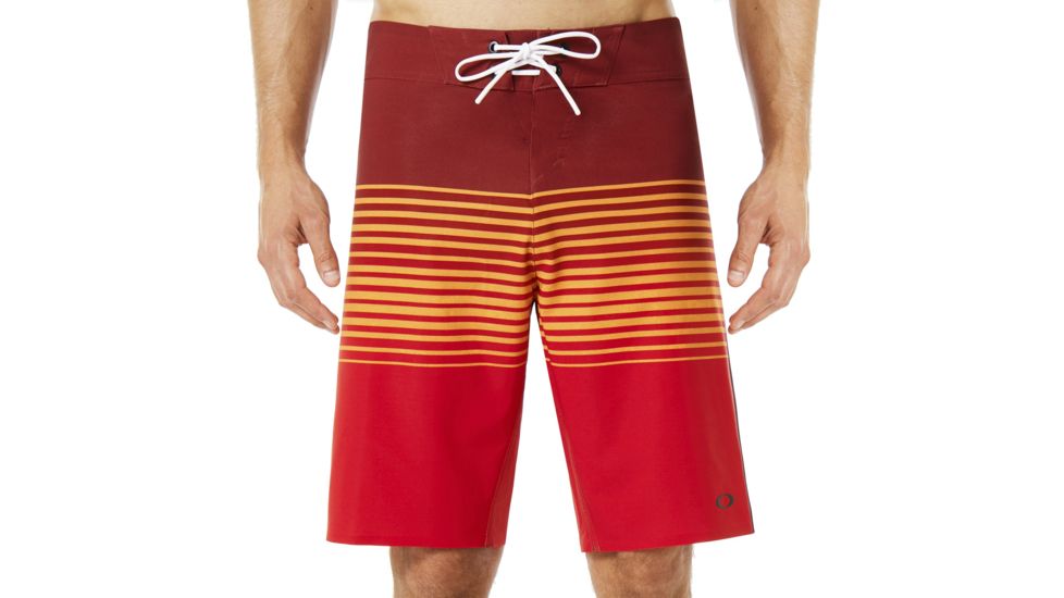 Oakley 21 Inches Camou Boardshort - Mens, Red Line, 36, 442460-465-36