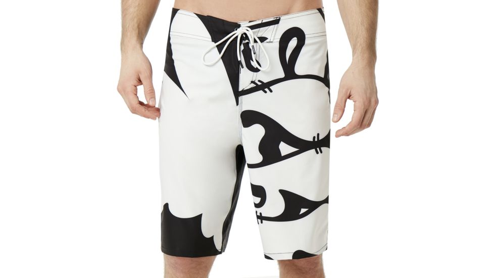 Oakley Staple 1975 Boardshort 21 Inc - Mens, B/W Graffiti P, 34 482598-94B-34