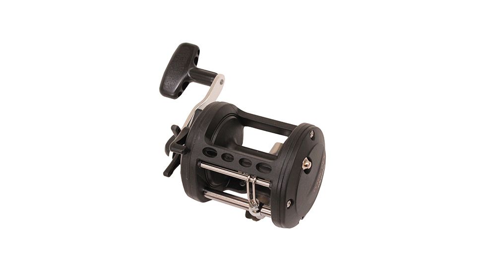 Okuma Classic Levelwind Star Drag Reel 450 Size, CLX-450La