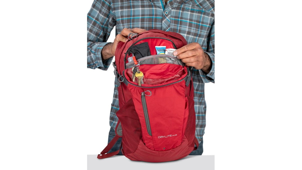 Osprey Daylite Plus Detachable Daypack-Real Red