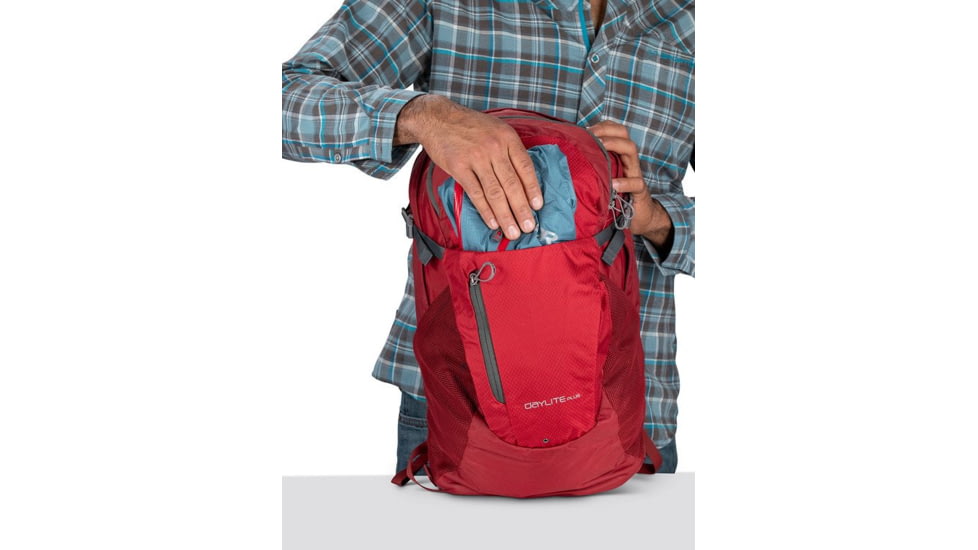 Osprey Daylite Plus Detachable Daypack-Real Red