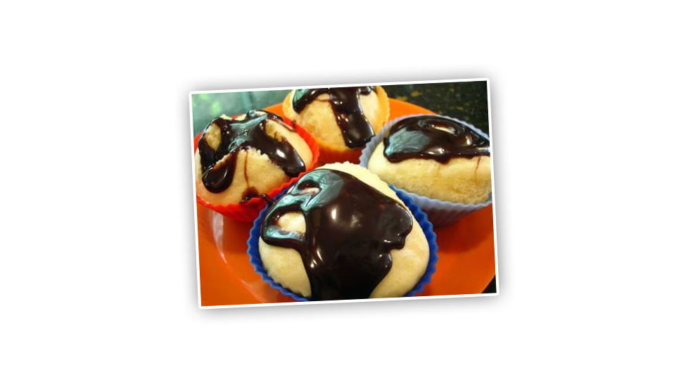 Packit Gourmet Classic Yellow Cake w/Fudge - 2 Person