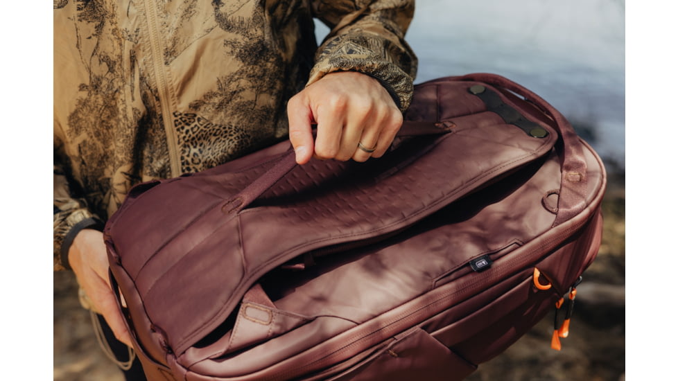 Peak Design 30 Liters Travel Backpack, Eclipse, BTR-30-EP-3