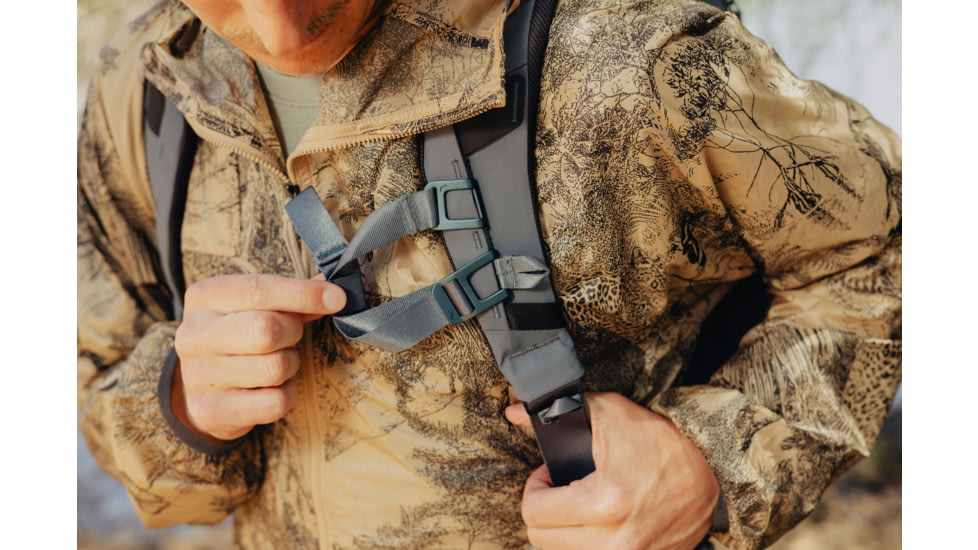 Peak Design 30 Liters Travel Backpack, Ocean, BTR-30-DS-3