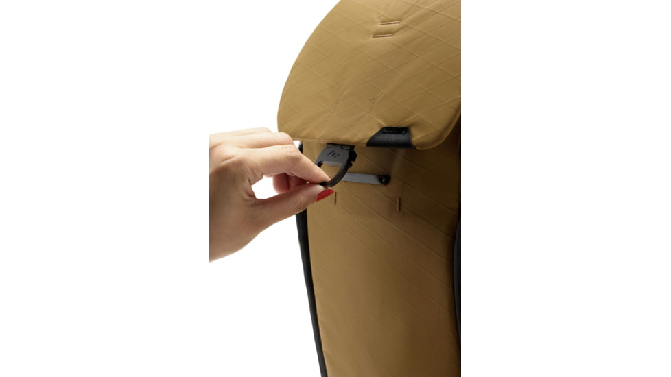 Peak Design 30L v2 Everyday Backpack, Coyote, BEDB-30-CY-3