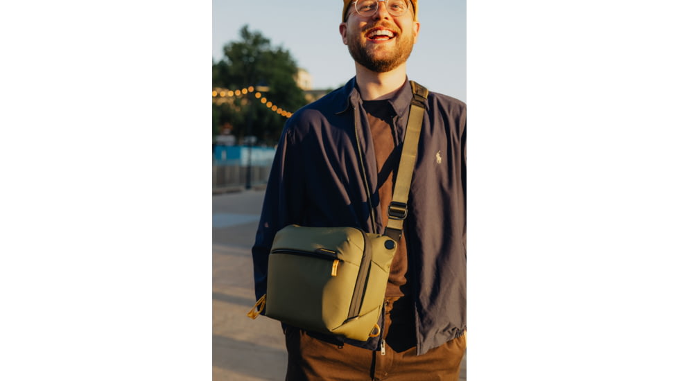 Peak Design Everyday 6 Liters Sling Bag, Kelp, BEDS-6-KP-3