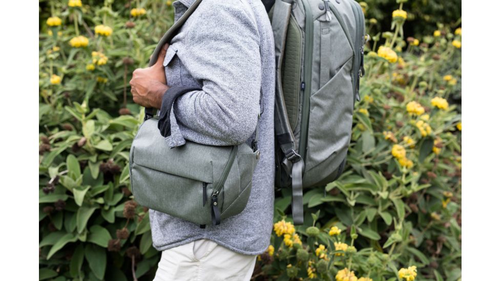 Peak Design Everyday Sling, Sage, 5 Liters, BSL-5-SG-1