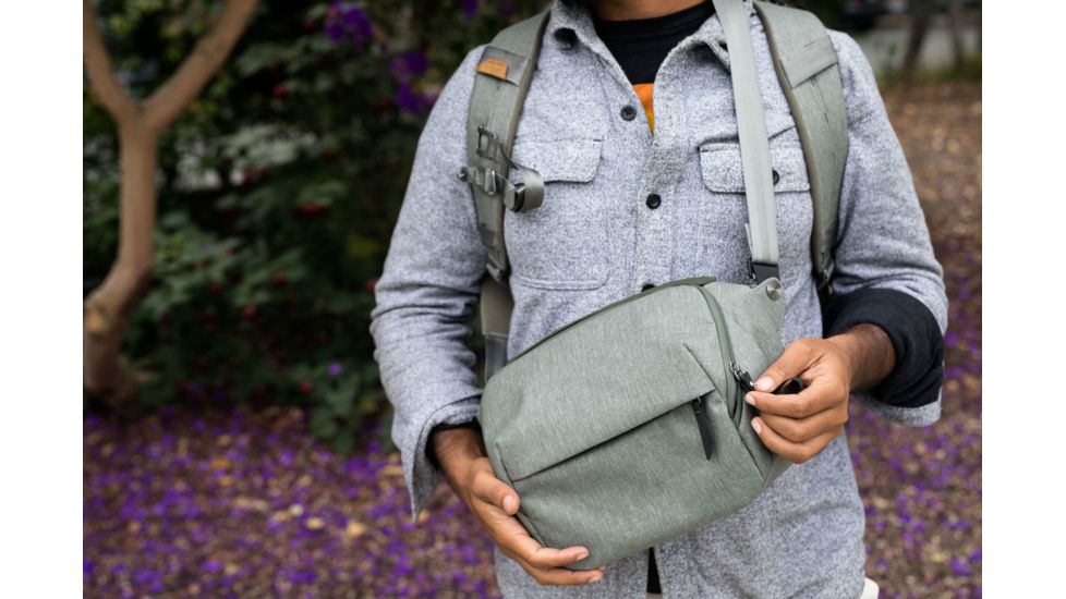 Peak Design Everyday Sling, Sage, 5 Liters, BSL-5-SG-1