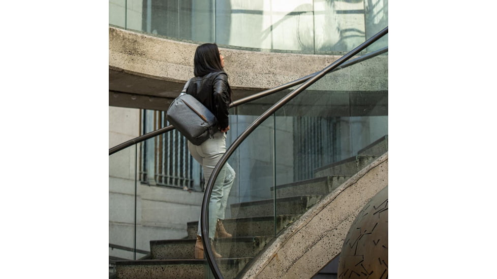 Peak Design Everyday Sling v2, 10 Liters, Ash, BEDS-10-AS-2