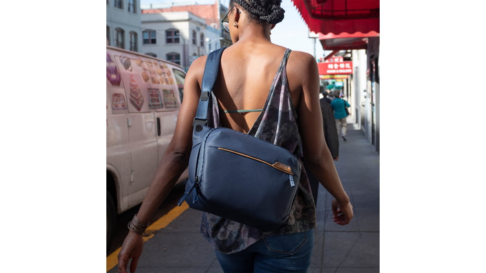 Peak Design Everyday Sling 6L Backpack