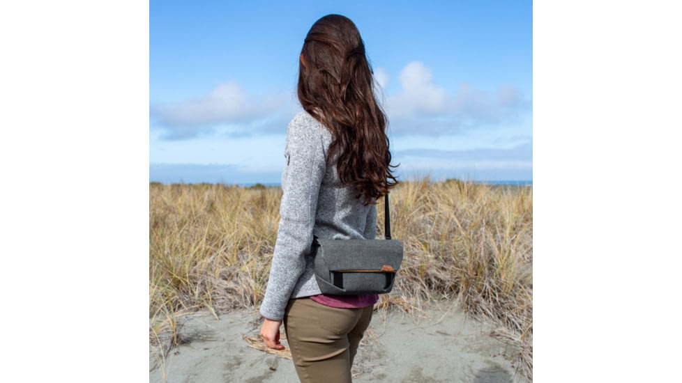 Peak Design Field Pouch V2 Backpack