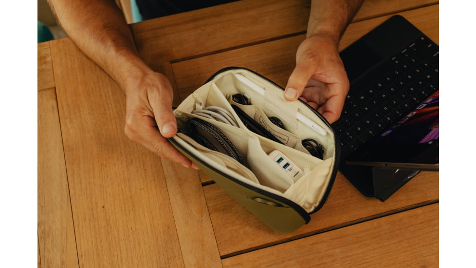 Peak Design Tech Pouch Bag, Small, Kelp, BTP-S-KP-3