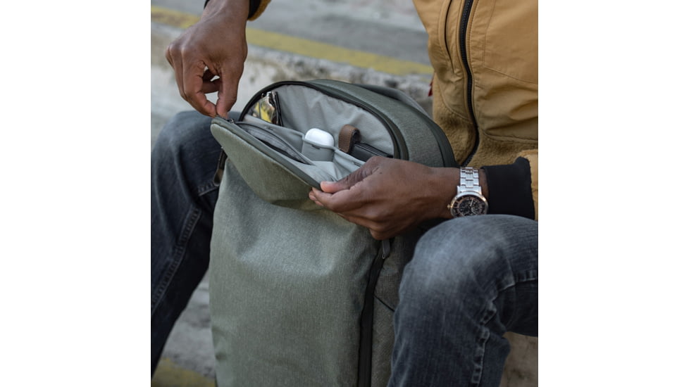 Peak Design Travel Backpack, 30 Liters, Sage, BTR-30-SG-2