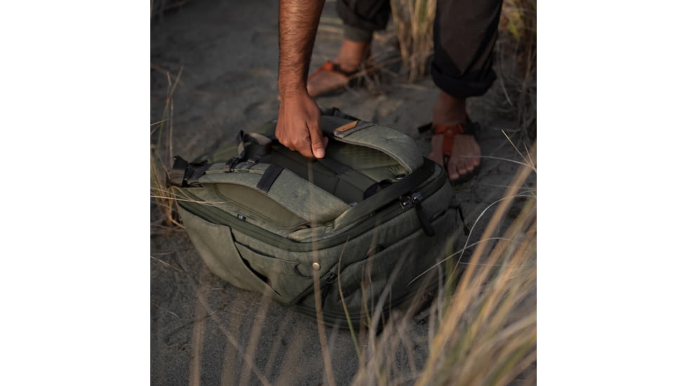 Peak Design Travel Backpack, 45 Liters, Sage, BTR-45-SG-2