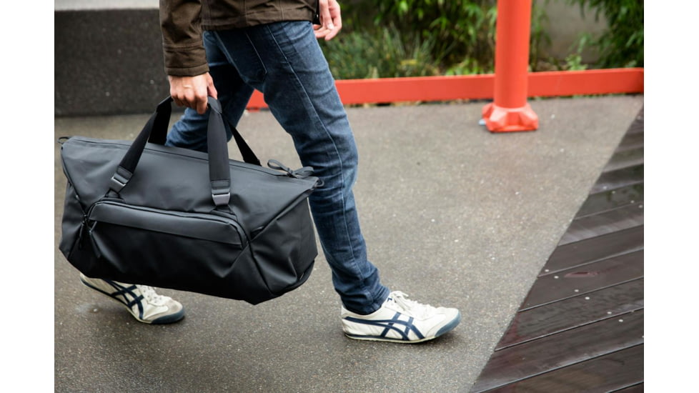 Peak Design Travel Duffel, 35 Liters, Black, BTRD-35-BK-2