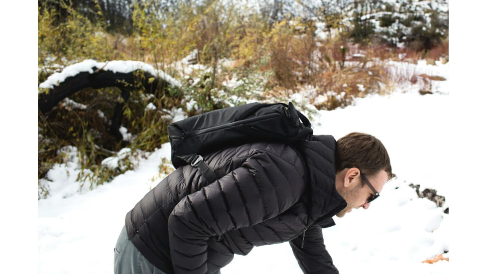 Peak Design V2 Everyday Totepack, 20 Liters, Black, BEDTP-20-BK-3