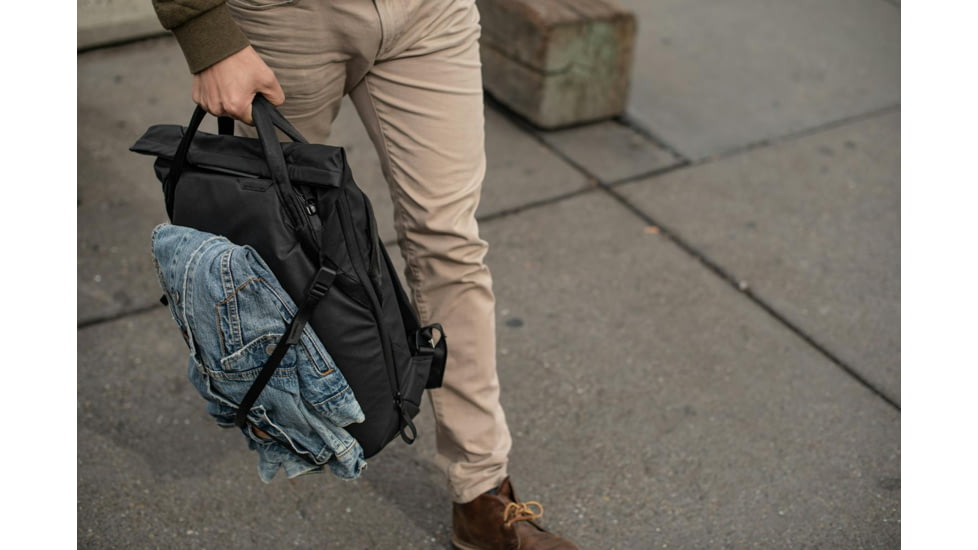 Peak Design V2 Everyday Totepack, 20 Liters, Black, BEDTP-20-BK-3