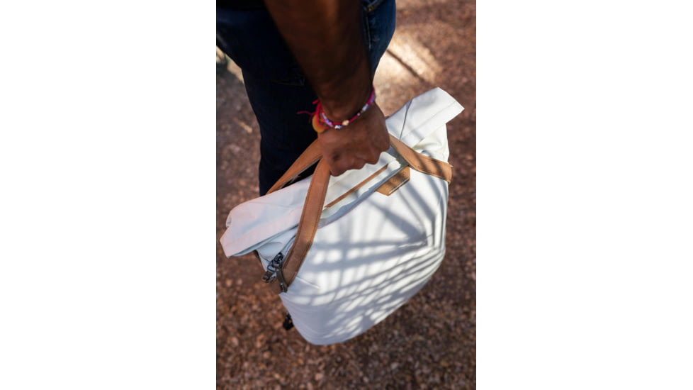 Peak Design V2 Everyday Totepack, 20 Liters, Bone, BEDTP-20-BO-3