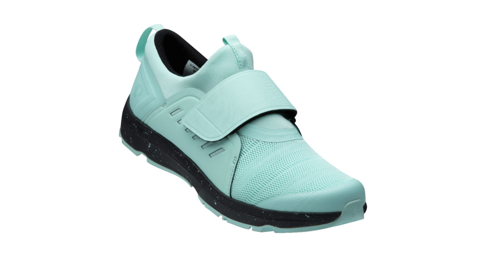 Pearl Izumi Womens Vesta Studio Shoes, 152820056UI41.5