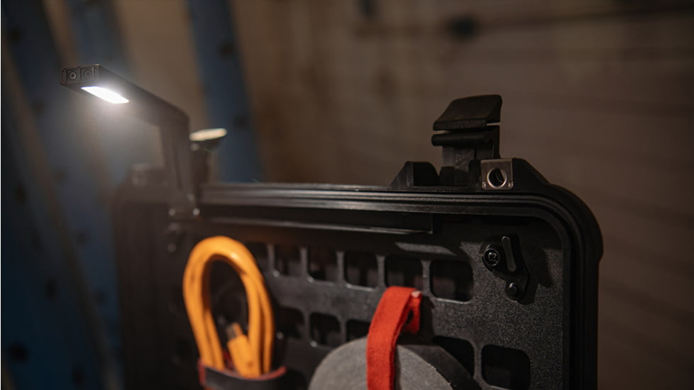Pelican ModLight Pivot In-Case Light