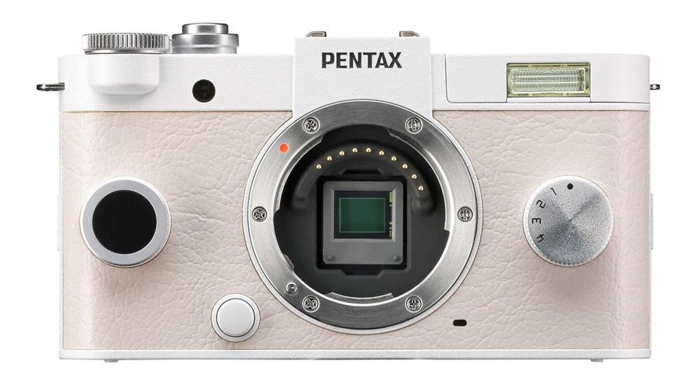Pentax Q-S1 Camera (Pure White), White 06178