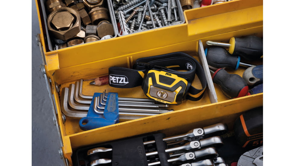 Petzl ARIA 1R Headlamp, 450 Lumens, Black/Yellow, 450 Lumens, E069CA00