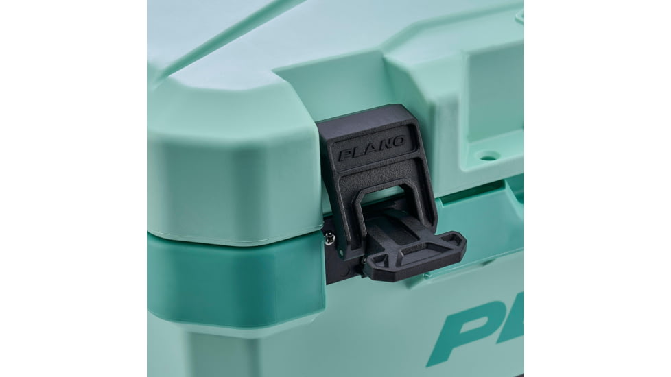 Plano Frost 32qt Cooler, Seafoam, P000087