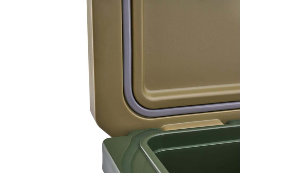 Plano Frost Cooler w/Display, 32qt, Inland Green, 32 quart, PLAC32IGD