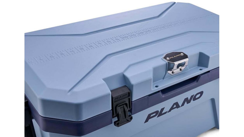 Plano Frost Cooler w/Display, 32qt, Pacific Blue, 32 quart, PLAC32PBD