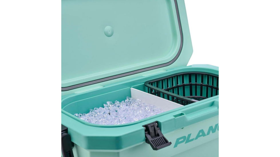 Plano Frost Cooler w/Display, 32qt, Seafoam, 32 quart, PLAC32SFD