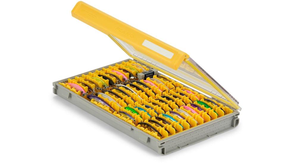 Plano EDGE 3700 Hard Minnow Box
