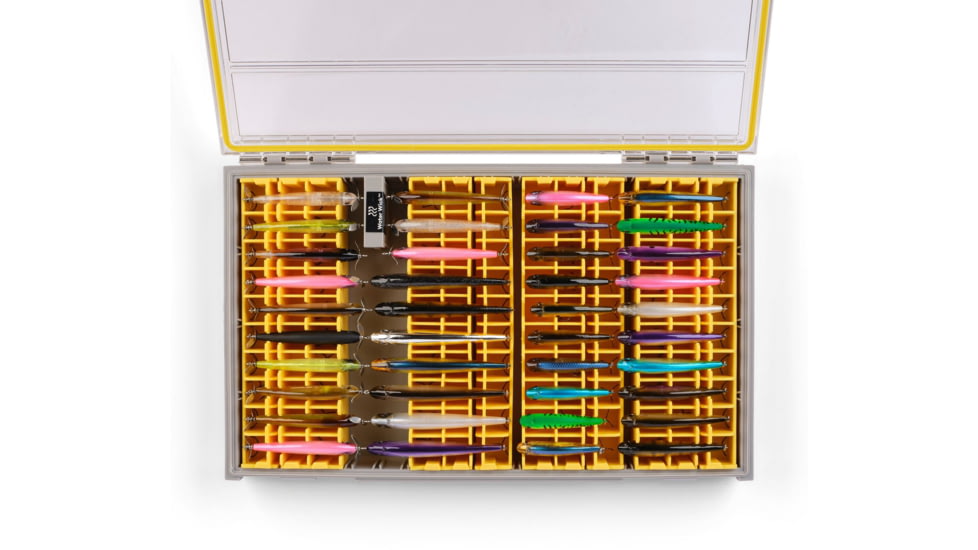 Plano EDGE 3700 Hard Minnow Box