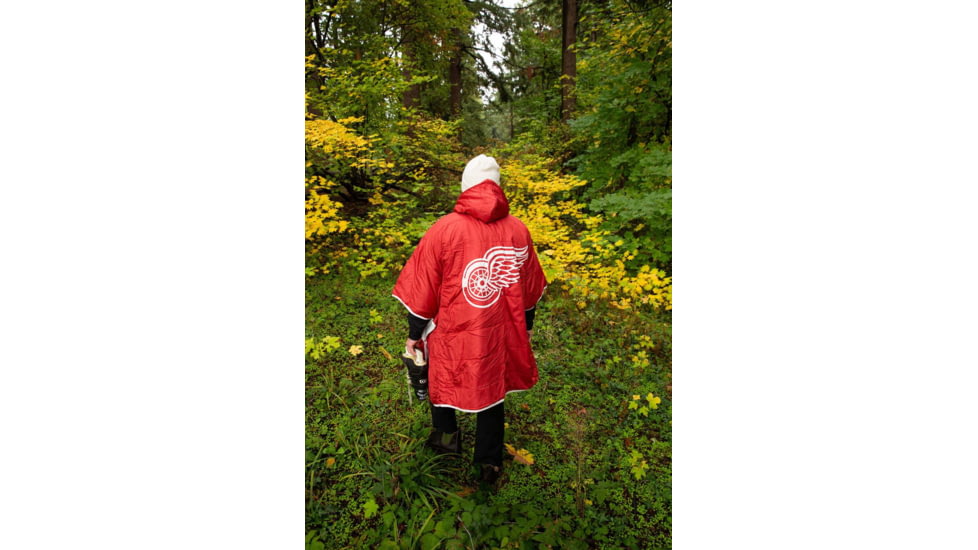 Poler NHL Poncho, Redwings, One Size, 214CLU5602-Redwings-O/S