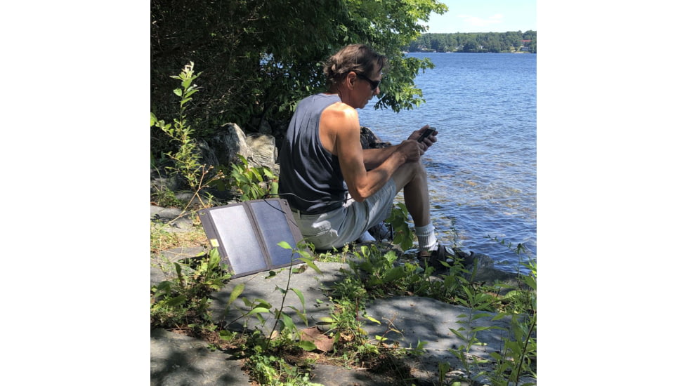 PowerTraveller Kestrel 40 Solar Charger w/ Integrated Battery, Black, One Size, PTL-KSK040