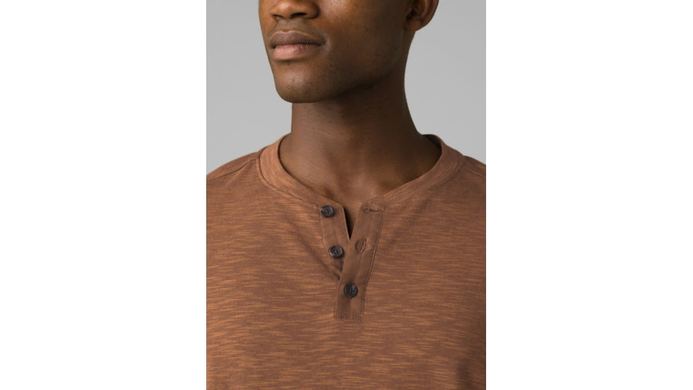 prAna Ronnie Henley Shirt, Walnut, Small, M23190583-WAL-S