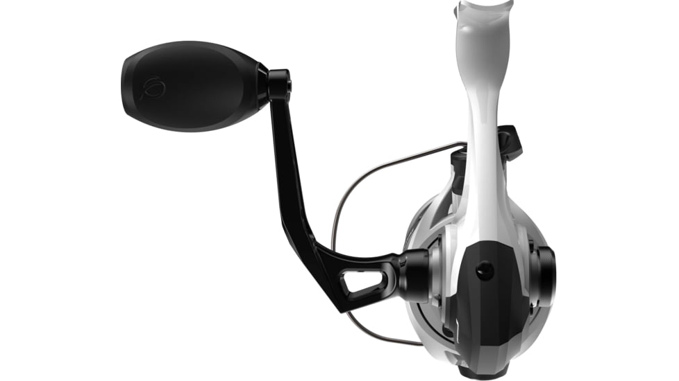 Lew's Classic Pro Baitcast Reel, RH Retrieve, 7.5-1 Ratio, 4+1 Bearings, Clam Pack, CP1SHC