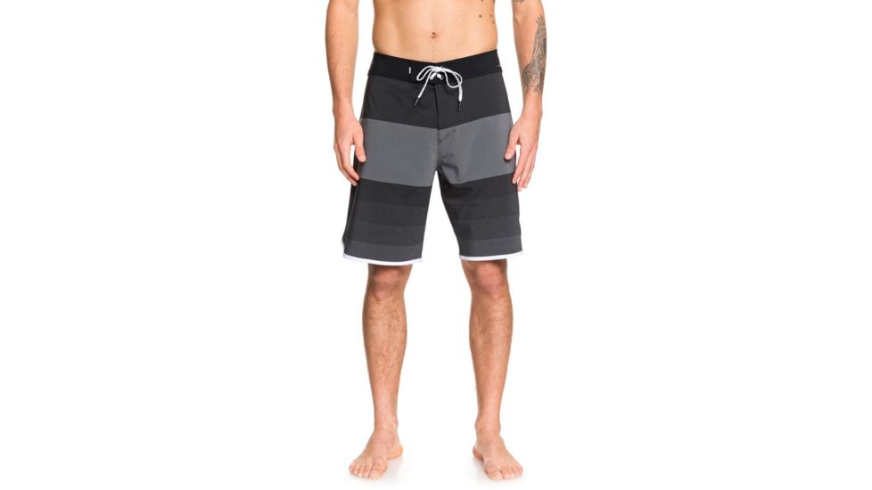 Quiksilver Highline Tijuana 20 Inch - Mens, Black, 32, EQYBS04227-KVJ0-32