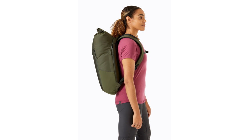 Rab Depot 25L Daypack, Dark Olive, 25, QAP-17-DOL-25
