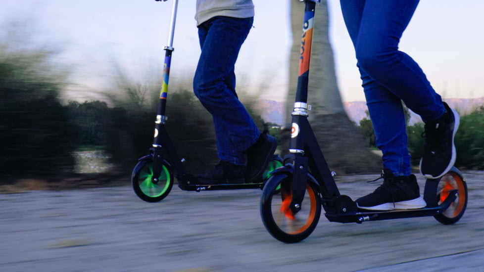 Razor A5 Lighted Lux Scooter - Green, 13013229