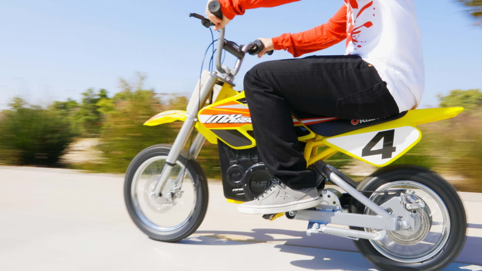 Razor MX650 Dirt Rocket Electric Bike, Yellow, 15165090