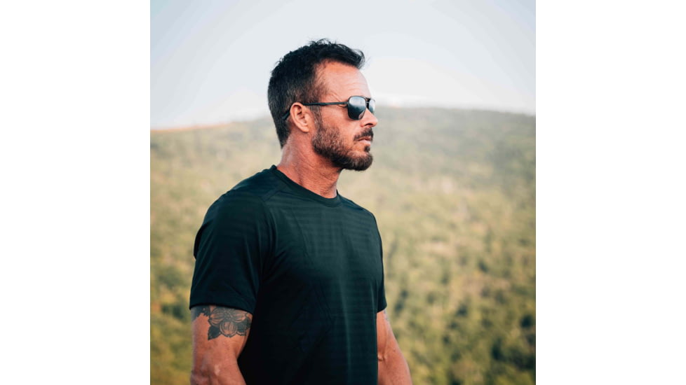 Revo Horizon Sunglasses, Satin Black/Graphite, Medium, RE 1193 01 GY