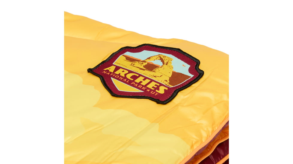 Rumpl Original Puffy Blanket, Arches National Park, 1 Person, TPPB-ARC-1