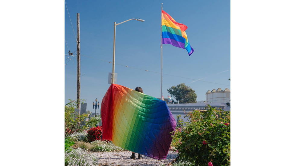 Rumpl Original Puffy Blanket, Printed, Rainbow Fade, 1-Person, TPPB-RF1-1